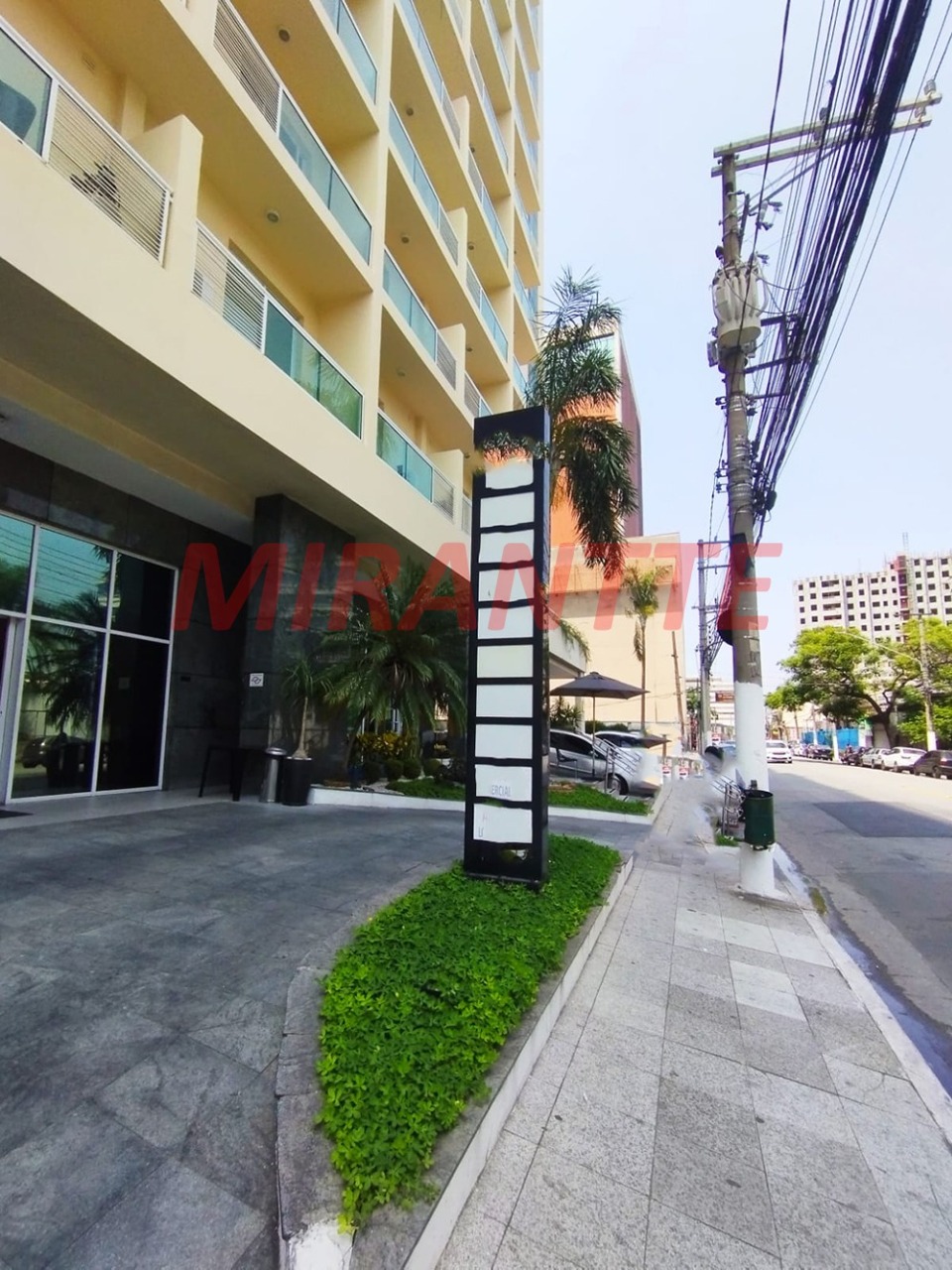 Conjunto comercial de 49m² em Santana