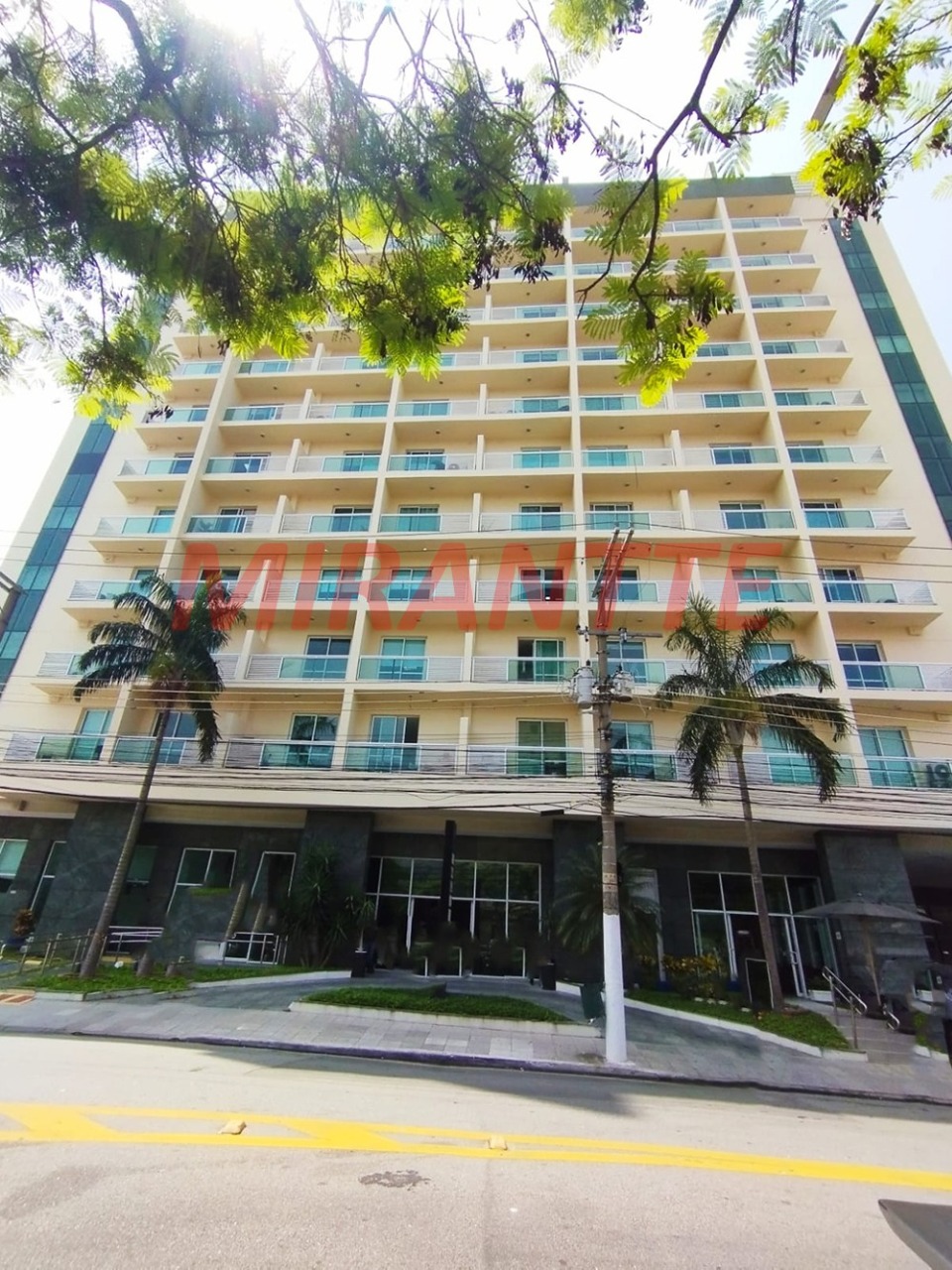 Conjunto comercial de 49m² em Santana