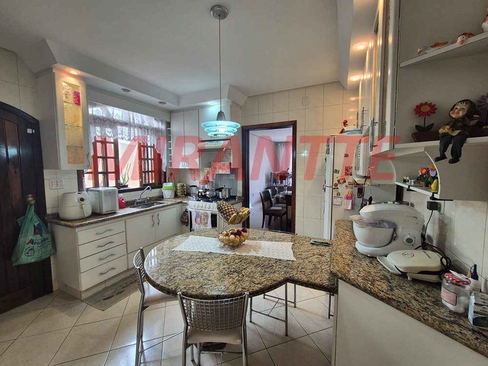 Casa terrea de 128m² com 3 quartos em Jardim Virginia Bianca