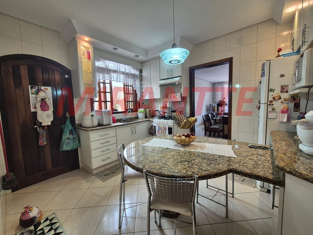 Casa terrea de 128m² com 3 quartos em Jardim Virginia Bianca