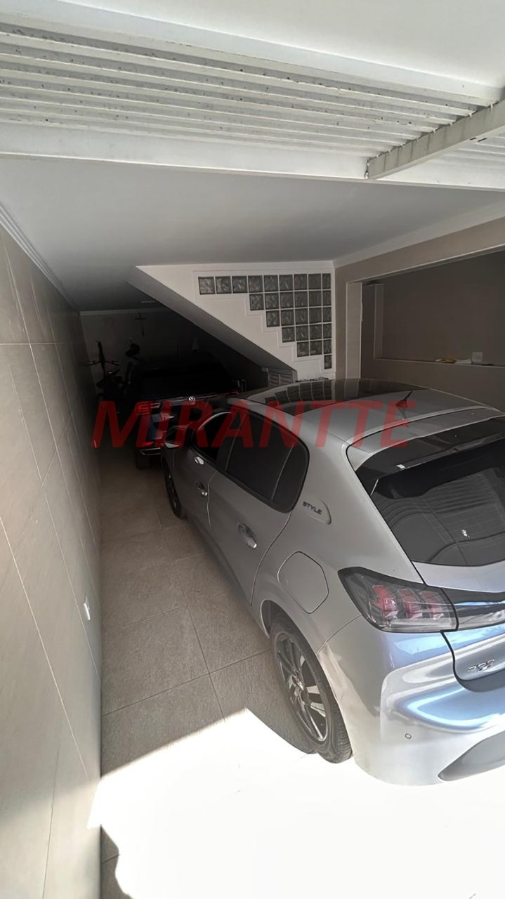 Sobrado de 113m² com 2 quartos em Pedra Branca