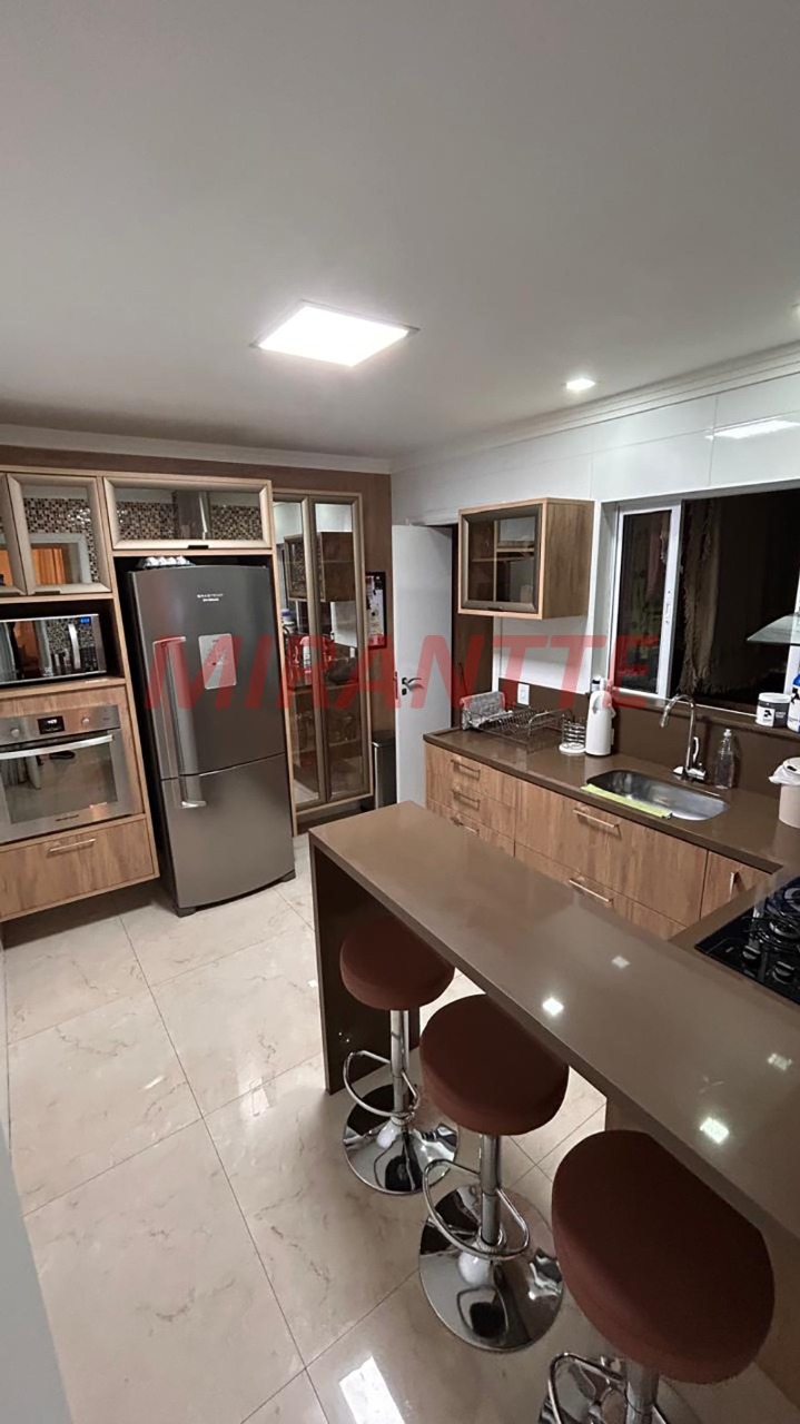 Sobrado de 113m² com 2 quartos em Pedra Branca