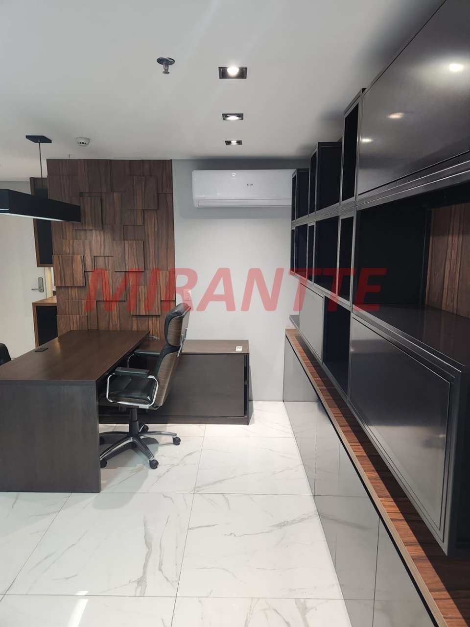 Comercial de 30m² em Santana