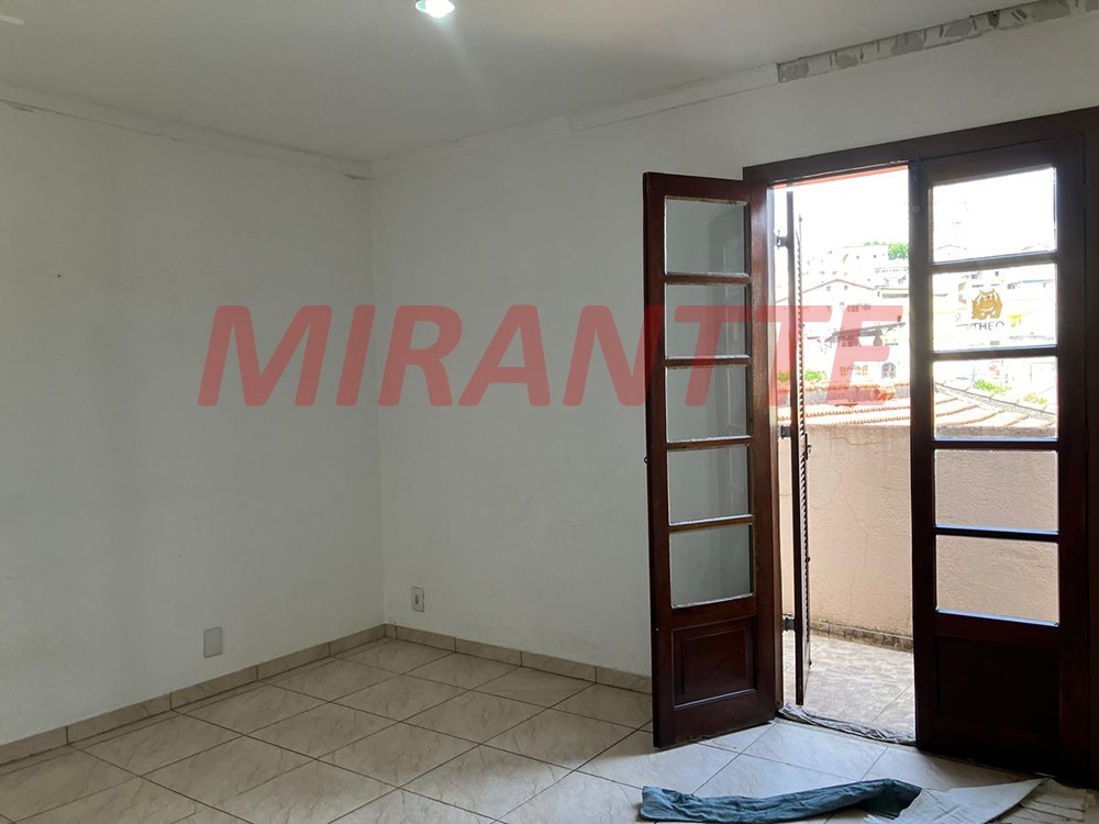 Sobrado de 102m² com 3 quartos em Chora Menino