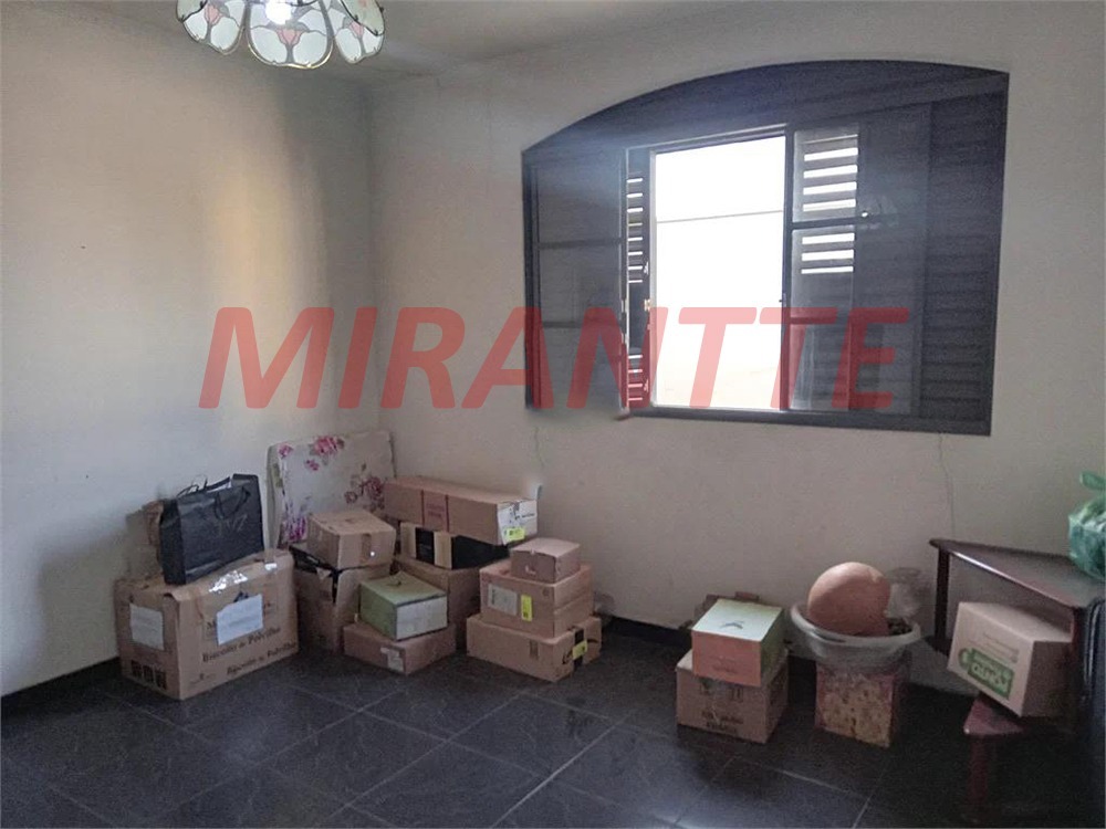 Sobrado de 400m² com 3 quartos em Santa Teresinha