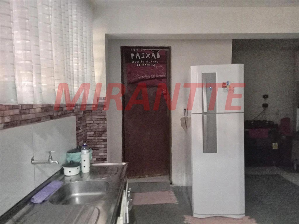 Sobrado de 400m² com 3 quartos em Santa Teresinha