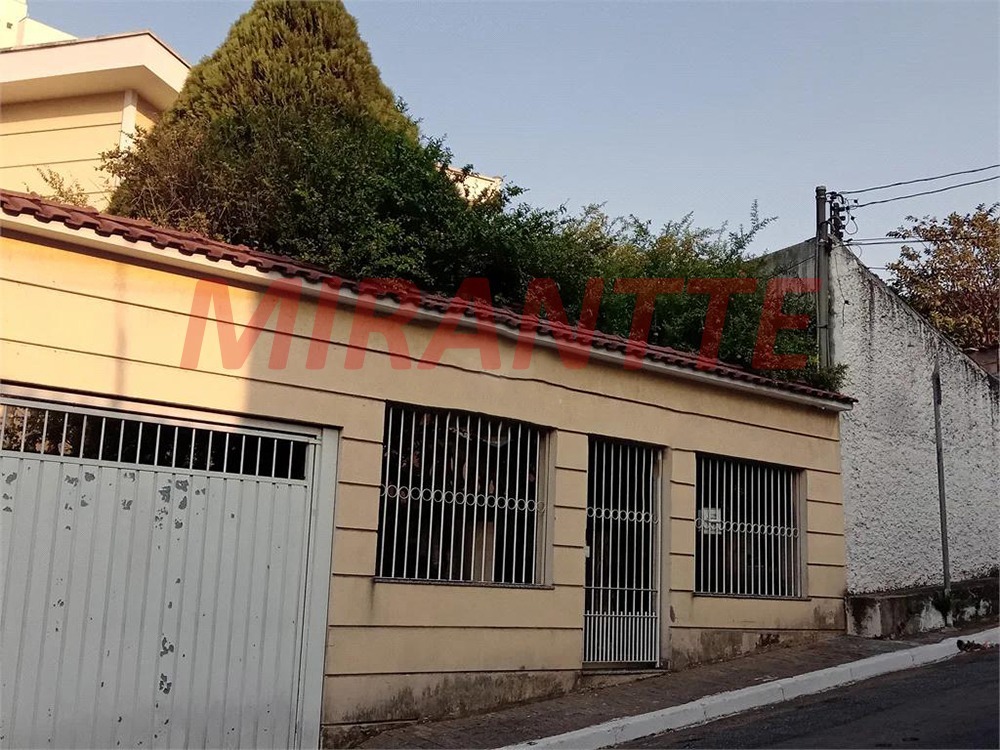 Sobrado de 400m² com 3 quartos em Santa Teresinha