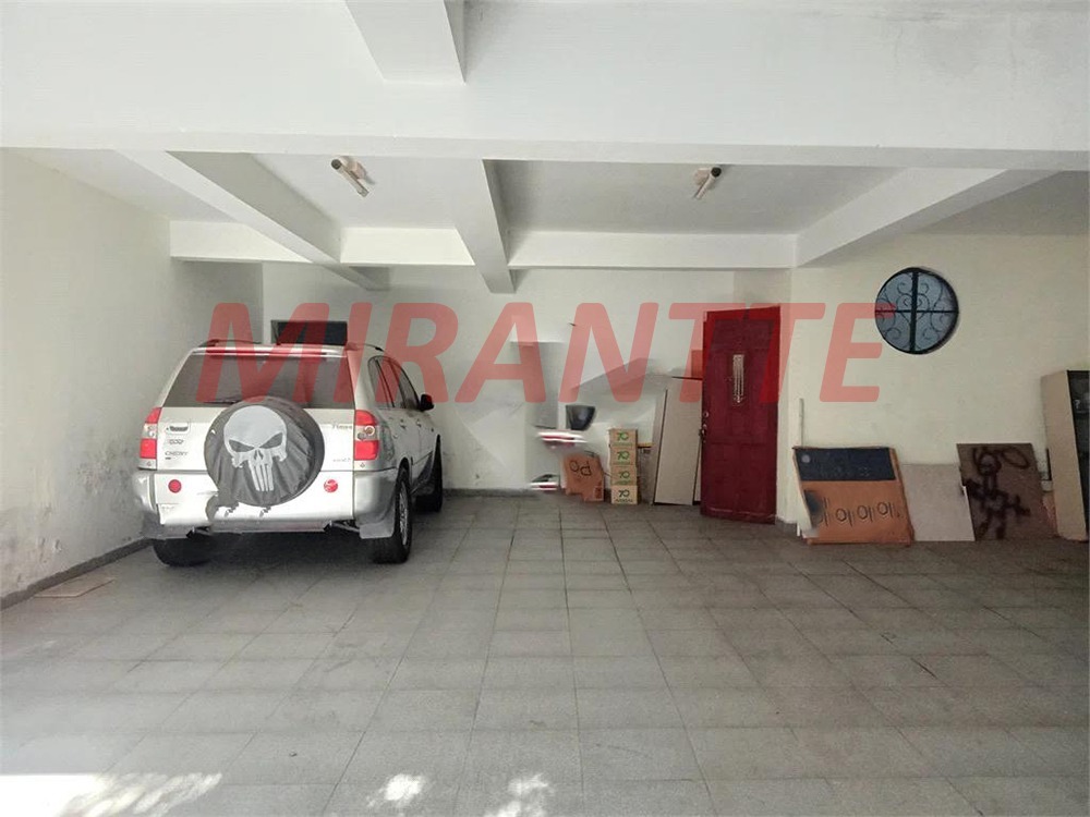 Sobrado de 400m² com 3 quartos em Santa Teresinha