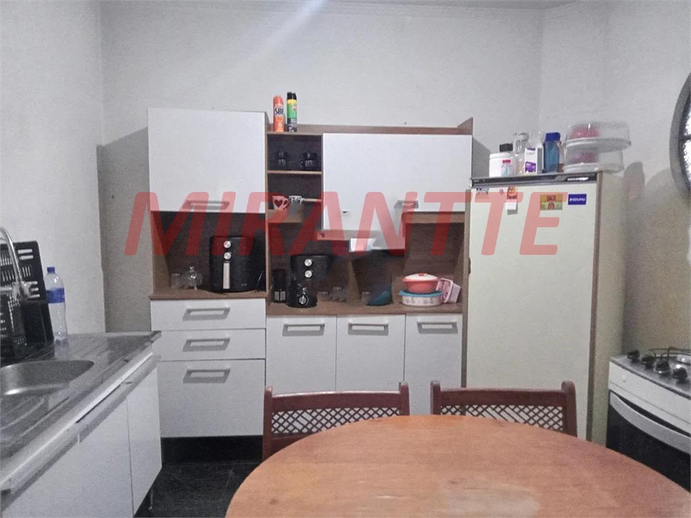 Sobrado de 400m² com 3 quartos em Santa Teresinha