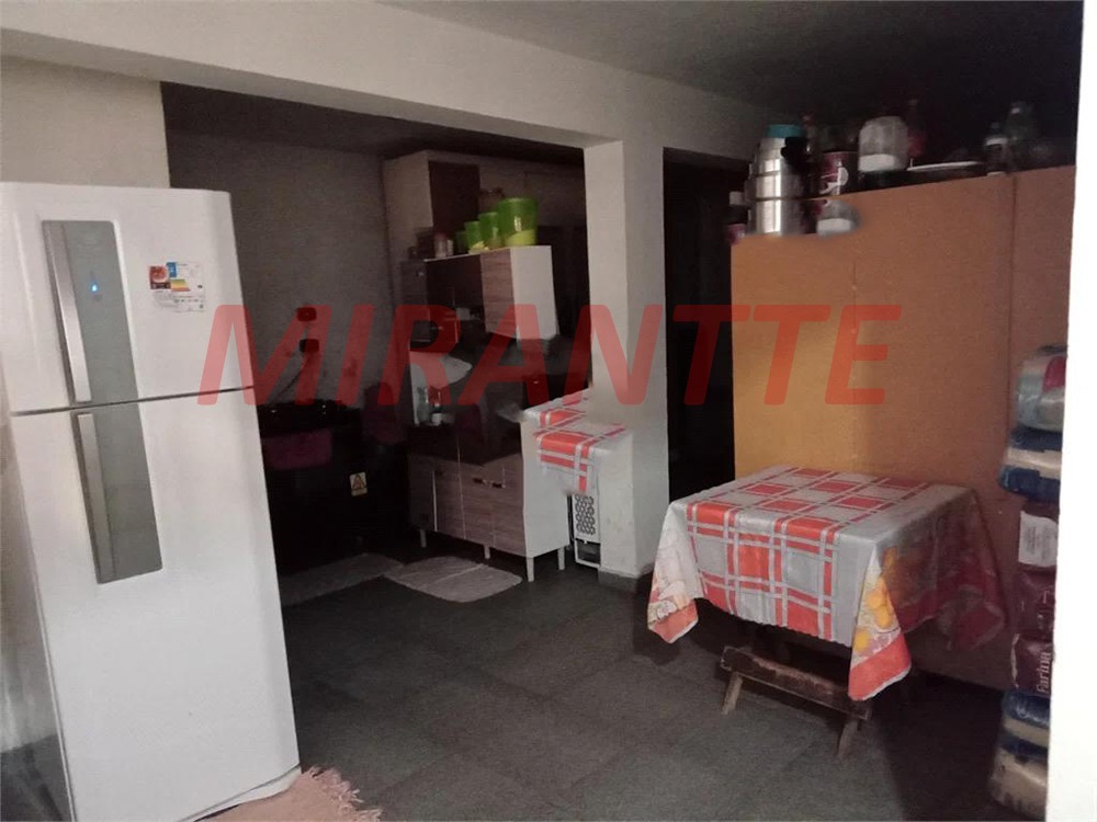 Sobrado de 400m² com 3 quartos em Santa Teresinha