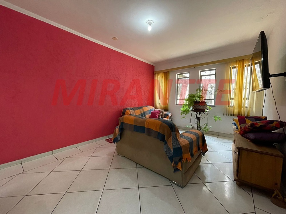 Casa terrea de 300m² com 8 quartos em Vila Mazzei