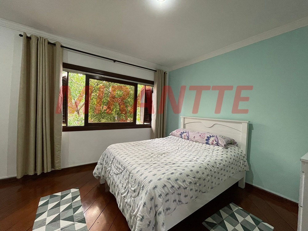 Casa terrea de 300m² com 8 quartos em Vila Mazzei