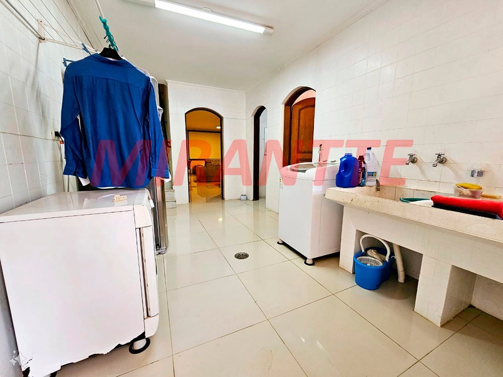 Sobrado de 267m² com 4 quartos em Tucuruvi