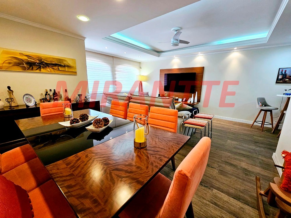 Sobrado de 267m² com 4 quartos em Tucuruvi