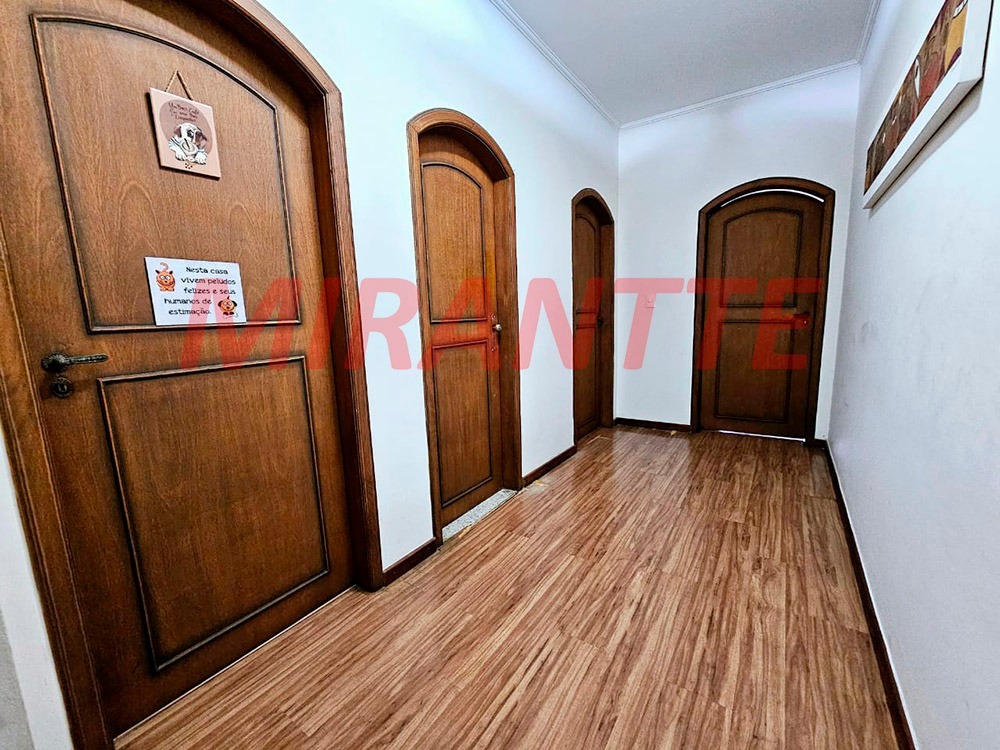 Sobrado de 267m² com 4 quartos em Tucuruvi
