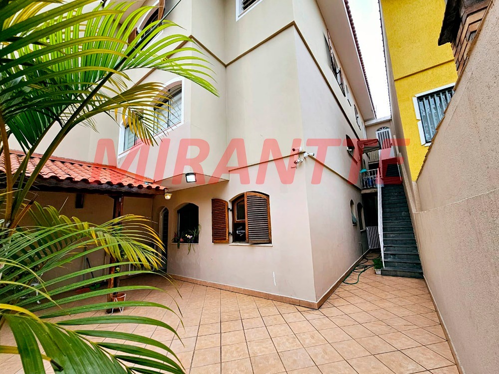 Sobrado de 267m² com 4 quartos em Tucuruvi