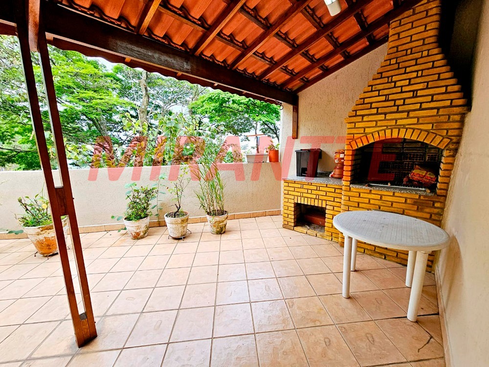 Sobrado de 267m² com 4 quartos em Tucuruvi
