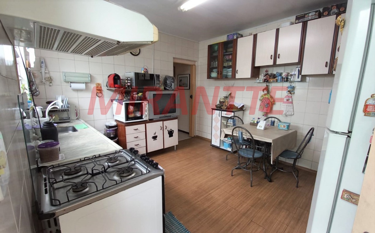 Casa terrea de 194m² com 2 quartos em Vila Constança