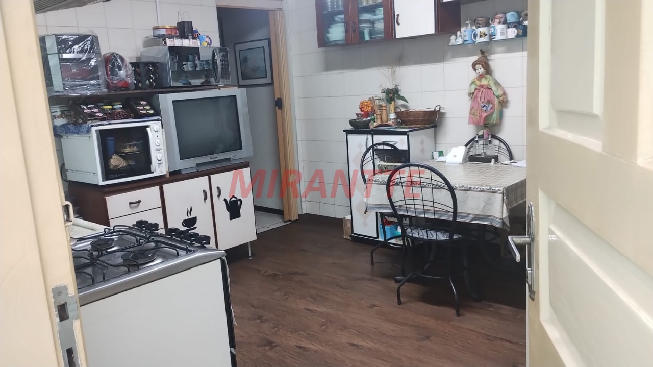 Casa terrea de 194m² com 2 quartos em Vila Constança