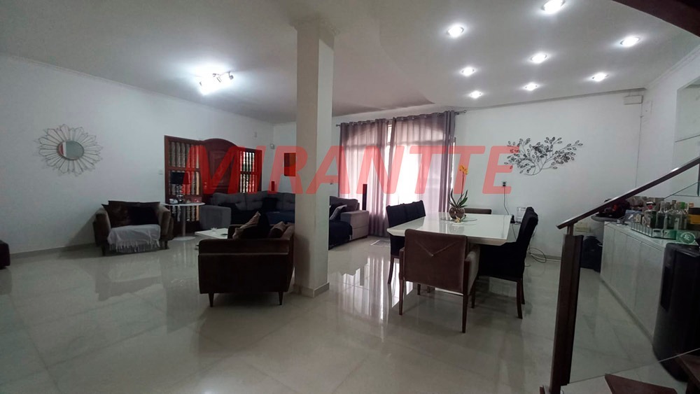 Sobrado de 320m² com 4 quartos em Vila Isolina Mazzei