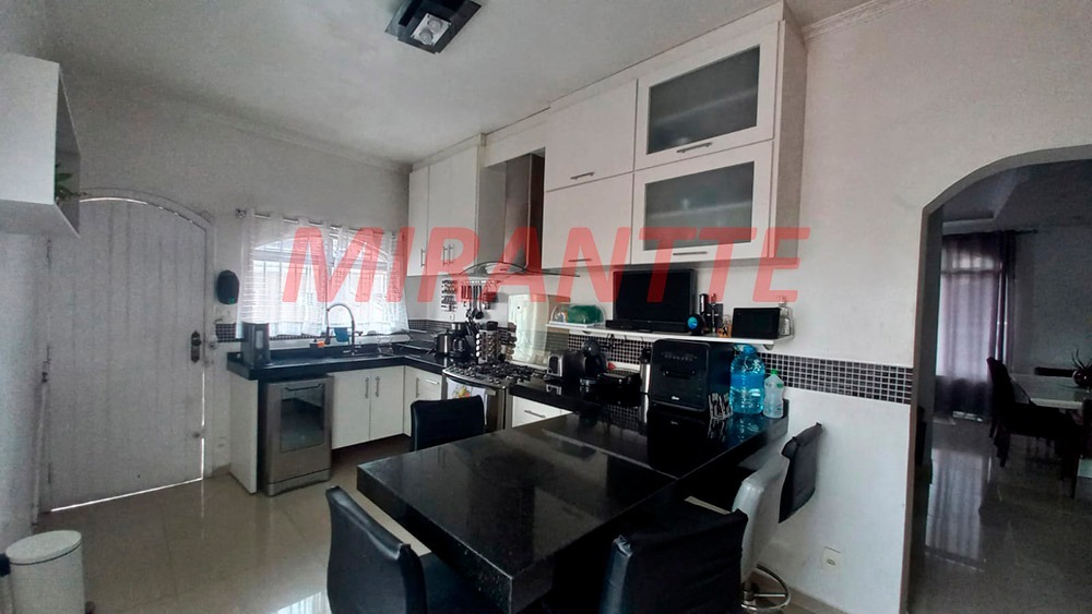 Sobrado de 320m² com 4 quartos em Vila Isolina Mazzei