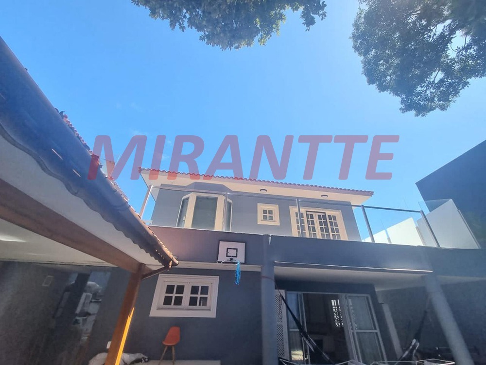 Casa terrea de 300m² com 3 quartos em Vila Santos