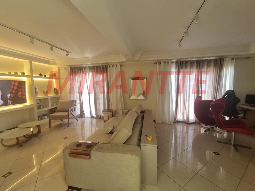 Casa terrea de 300m² com 3 quartos em Vila Santos