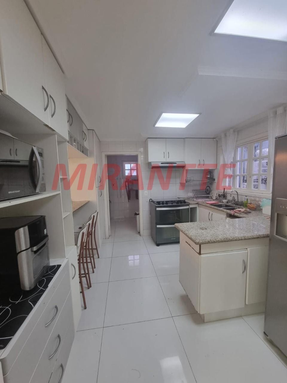 Casa terrea de 300m² com 3 quartos em Vila Santos