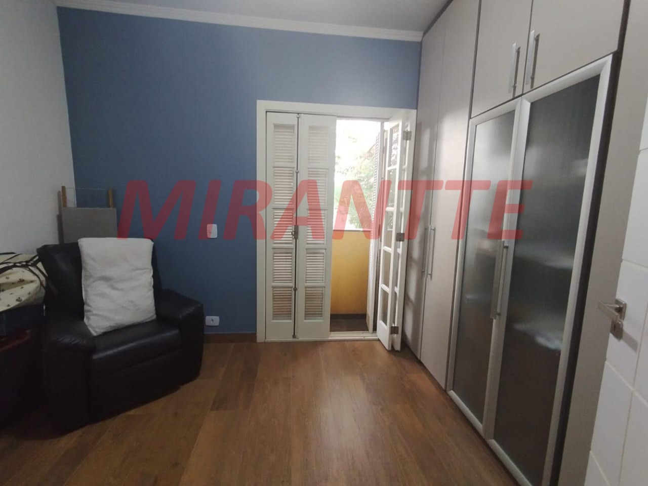 Cond. fechado de 90m² com 2 quartos em Jardim Leonor Mendes De Barros