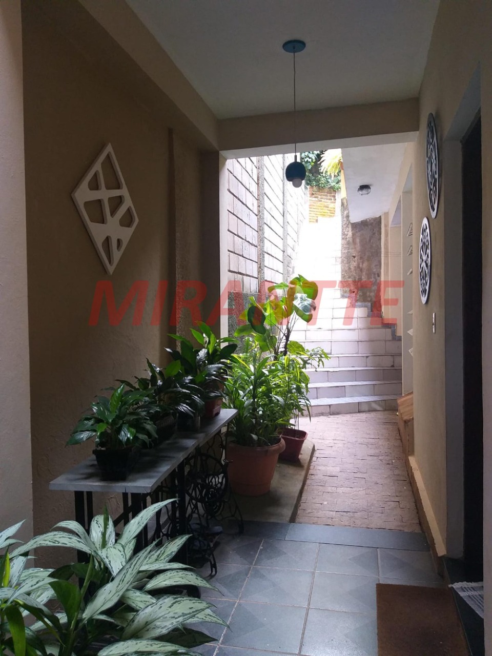 Sobrado de 121m² com 4 quartos em Vila Irmaos Arnoni