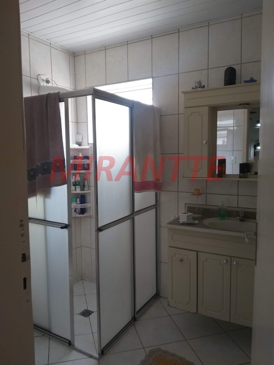 Sobrado de 121m² com 4 quartos em Vila Irmaos Arnoni