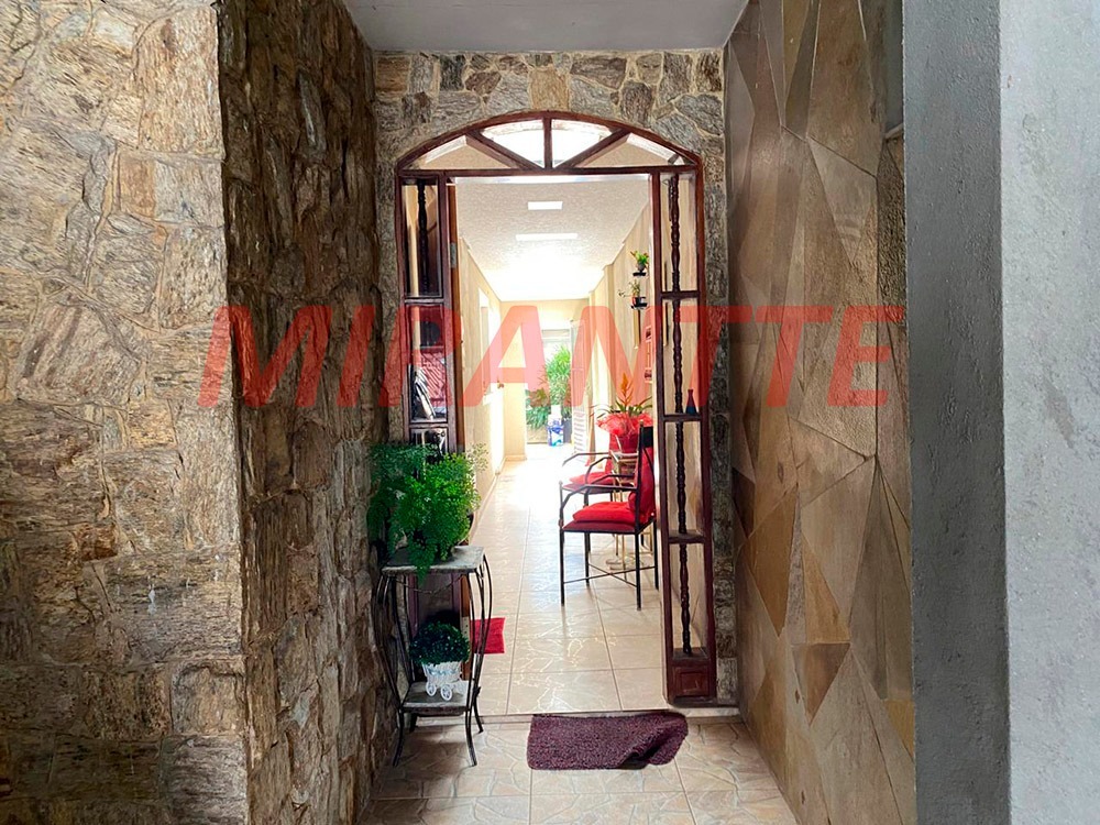 Sobrado de 176m² com 2 quartos em Vila Nova Cachoeirinha