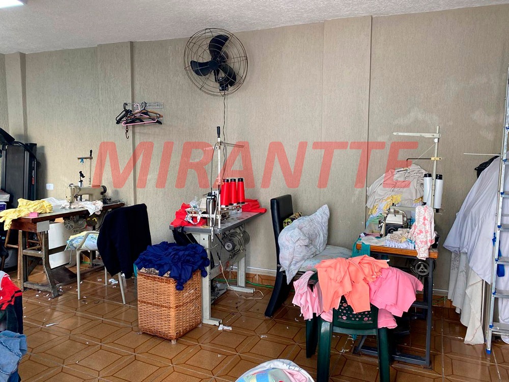 Sobrado de 176m² com 2 quartos em Vila Nova Cachoeirinha