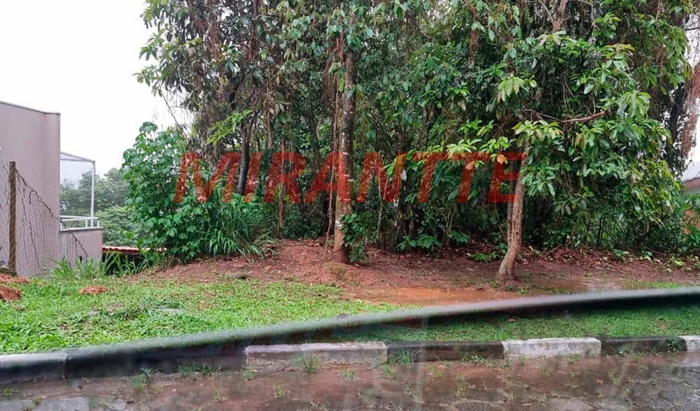 Terreno de 0m² em Serra da Cantareira