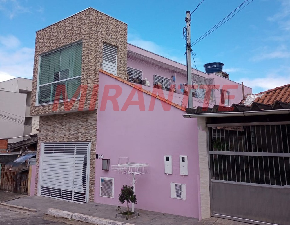 Sobrado de 94m² com 3 quartos em Vila Nova Cachoeirinha
