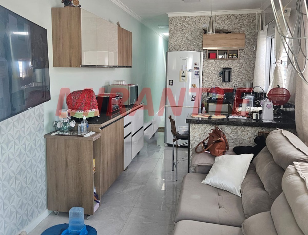 Sobrado de 94m² com 3 quartos em Vila Nova Cachoeirinha
