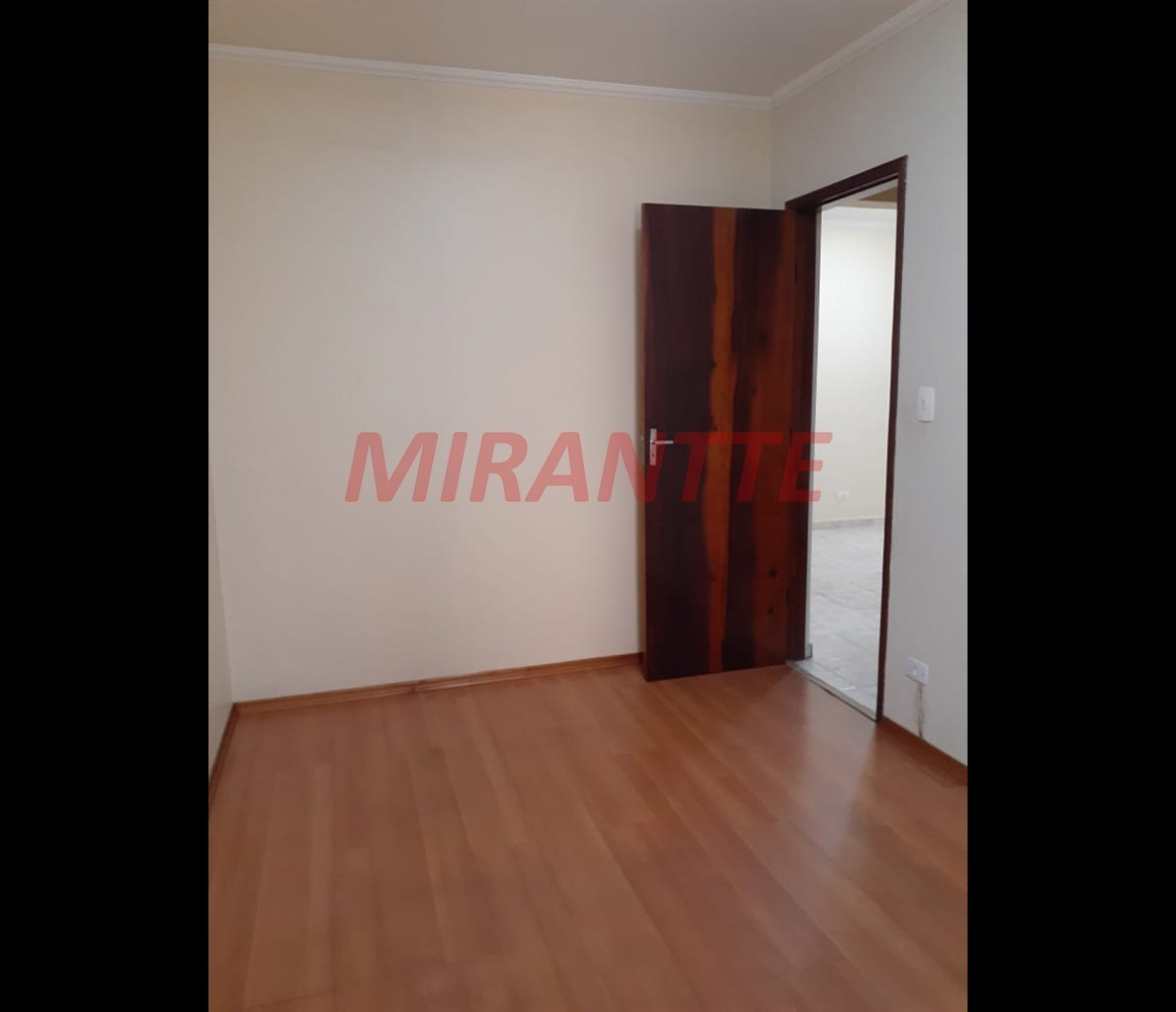 Apartamento de 60m² com 2 quartos em Picanço