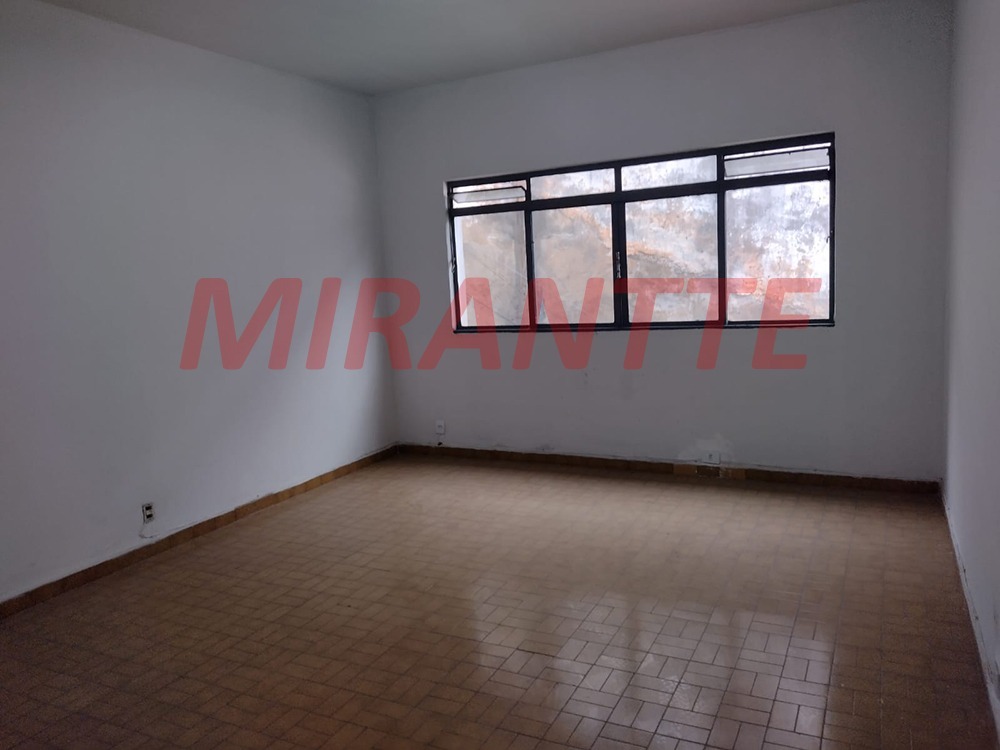 Comercial de 240m² em Tremembe