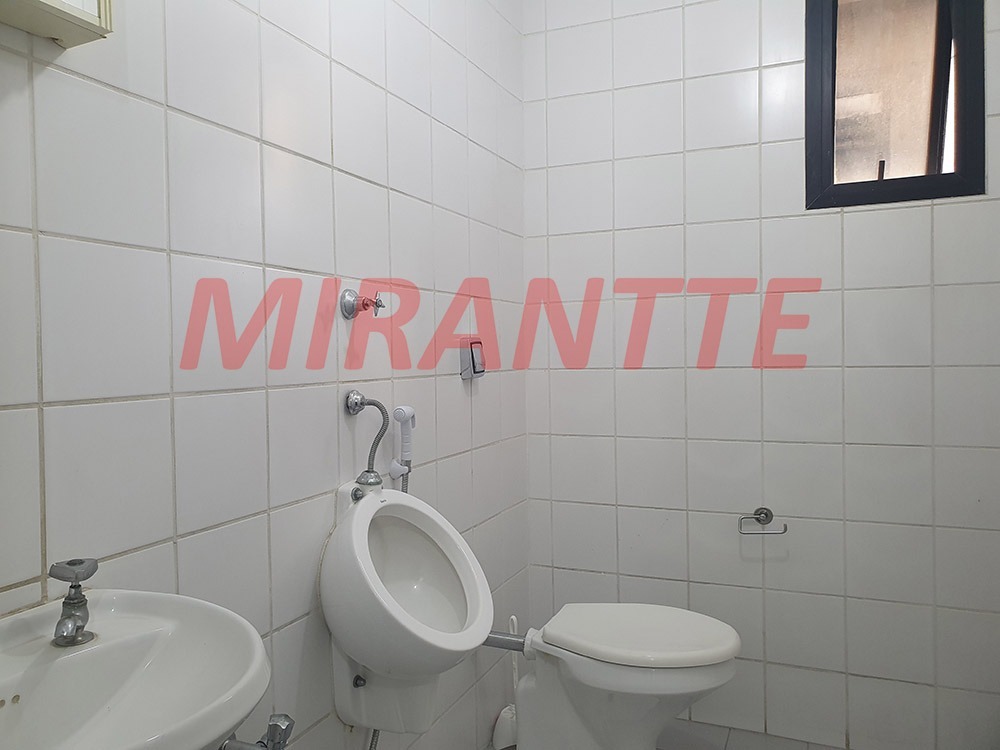Conjunto comercial de 87m² em Centro