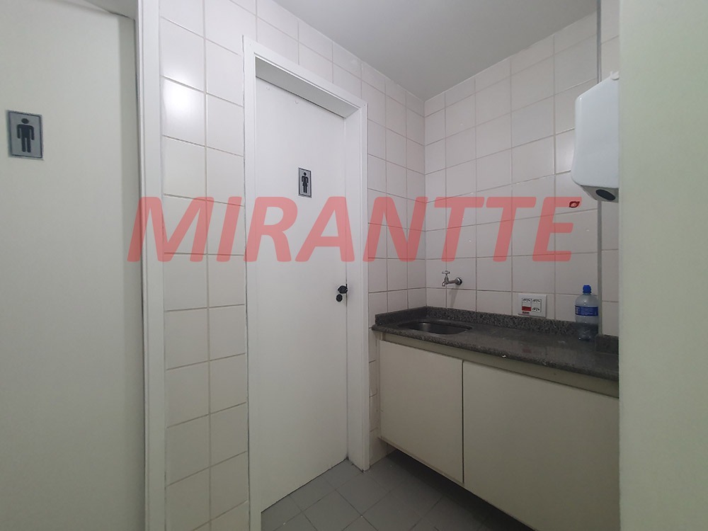 Conjunto comercial de 87m² em Centro