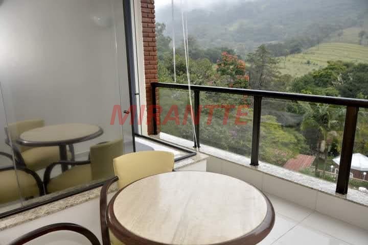 Sobrado de 1450m² com 25 quartos em bairro dos forjos