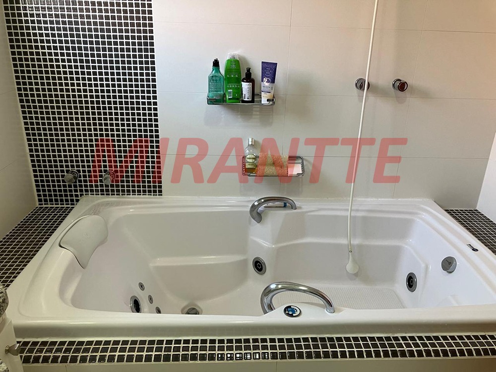 Sobrado de 184m² com 3 quartos em Jardim do Colégio (Zona Norte)