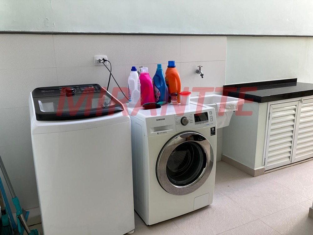 Sobrado de 184m² com 3 quartos em Jardim do Colégio (Zona Norte)