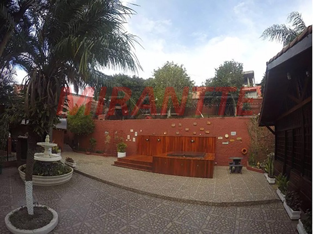Comercial de 1793m² em Sítio Morro Grande