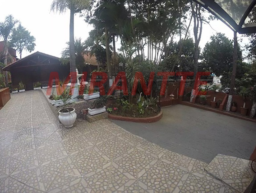 Comercial de 1793m² em Sítio Morro Grande