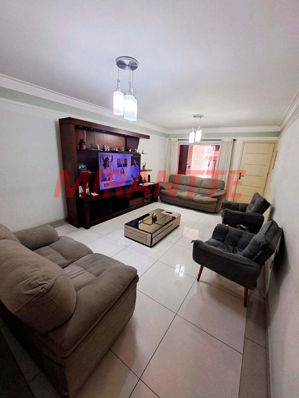 Sobrado de 135m² com 3 quartos em Jaçana