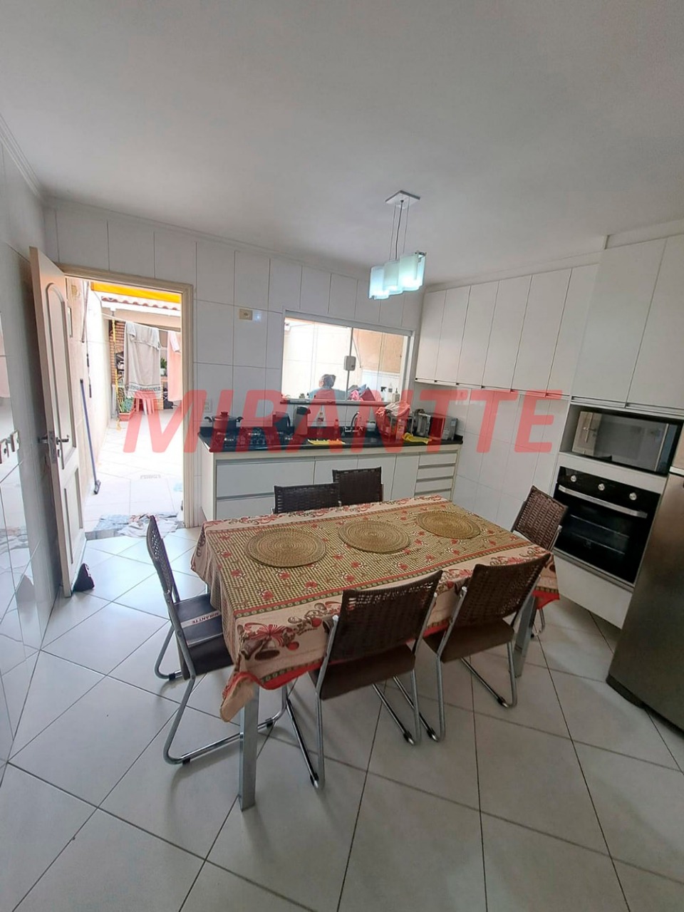 Sobrado de 135m² com 3 quartos em Jaçana
