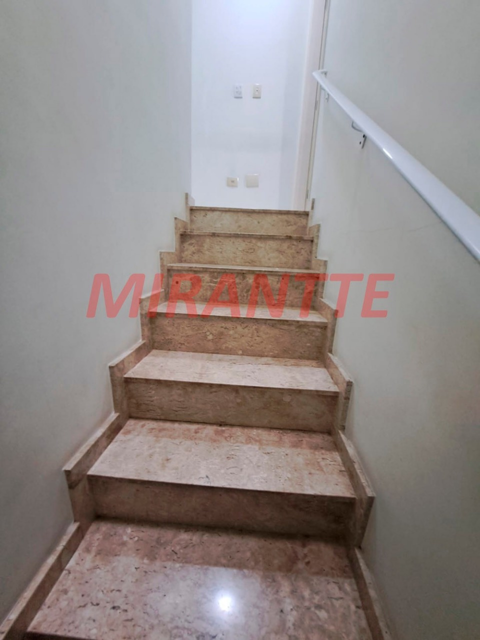 Sobrado de 135m² com 3 quartos em Jaçana