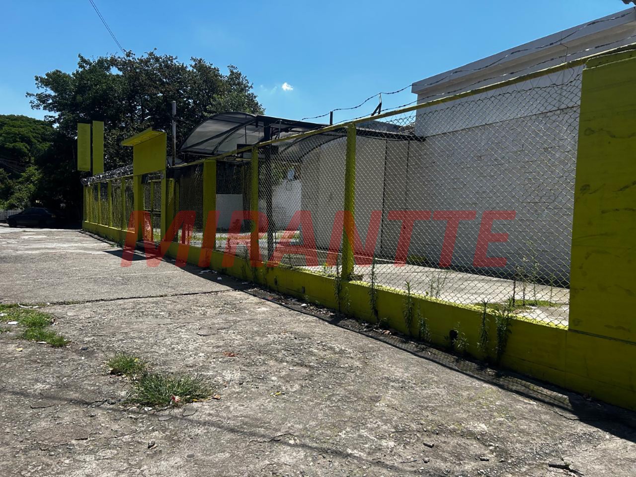 Comercial de 600m² em Imirim