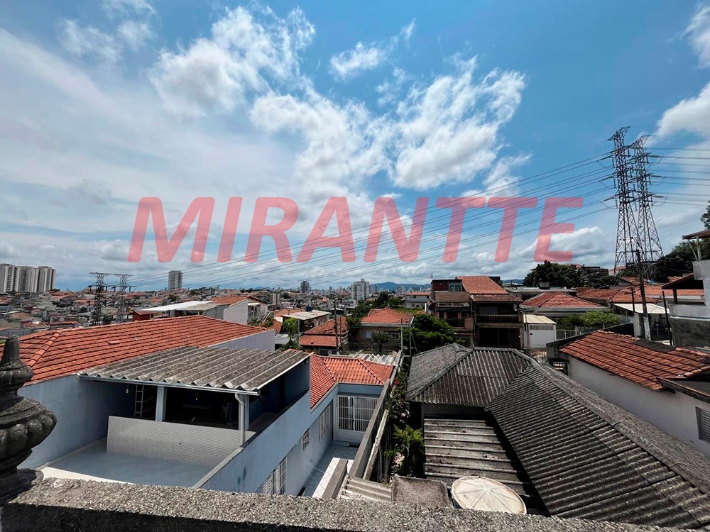 Sobrado de 250m² com 4 quartos em Vila Medeiros
